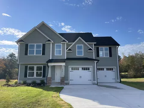 394 Touchdown Way, Benson, NC 27504 photo 1