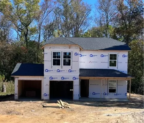 597 Lakerun Dr, Bunnlevel, NC 28323