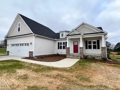 143 Red Rocks Cir, Benson, NC 27504