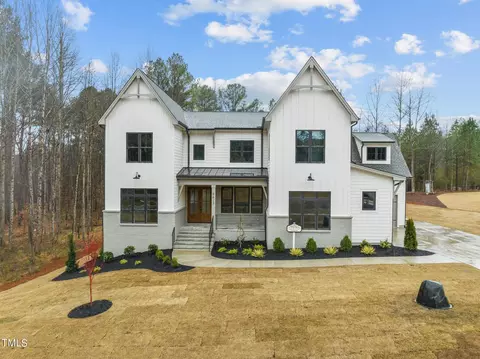 8613 Bishop Pine Ln, Wake Forest, NC 27587 photo 2
