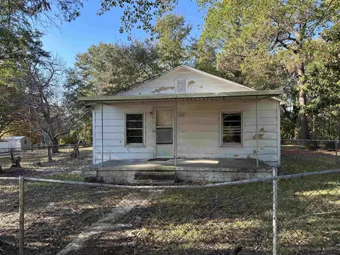 617 619 Maxie Loop Rd, Spring Lake, NC 28390 photo 3