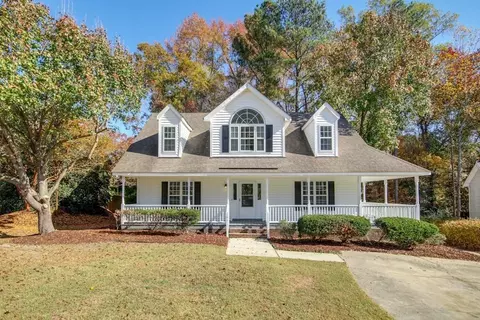 101 Walnut Creek Dr, Clayton, NC 27520