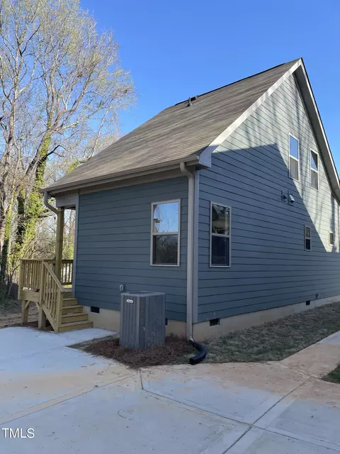 1114 Violet St # A, Durham, NC 27701 photo 13