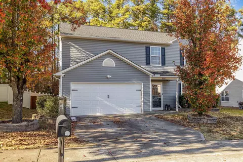 401 Weeping Willow Dr, Durham, NC 27704 photo 3