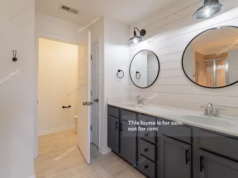 1140 Metropolitan Dr, Durham, NC 27713 photo 8