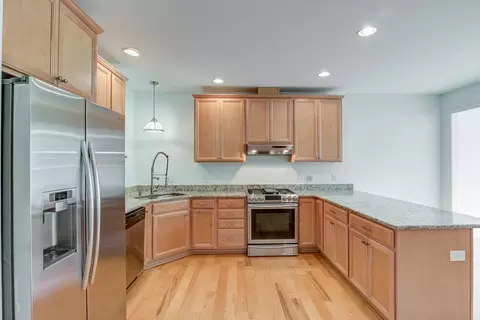 Kitchen - 817 Blackfriars Loop, Cary, NC 27519 photo 5 of 6