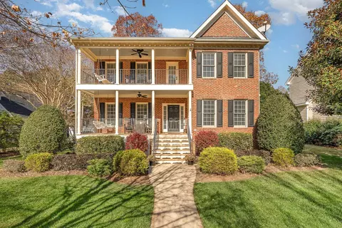245 Elmcrest Dr, Holly Springs, NC 27540