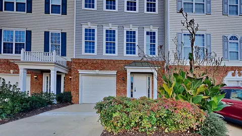 7003 Wheat Mill Pl, Raleigh, NC 27613