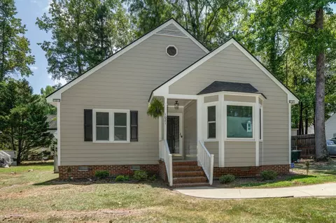 1621 Oak Bend Rd, Rocky Mount, NC 27804