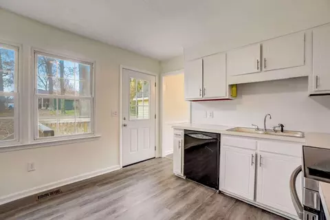 223 Smith Dr, Durham, NC 27712 photo 13