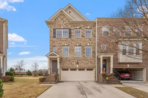 471 Panorama Park Pl, Cary, NC 27519