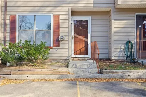 606 Kendall Dr, Durham, NC 27703 photo 4