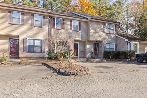 606 Kendall Dr, Durham, NC 27703 photo 2