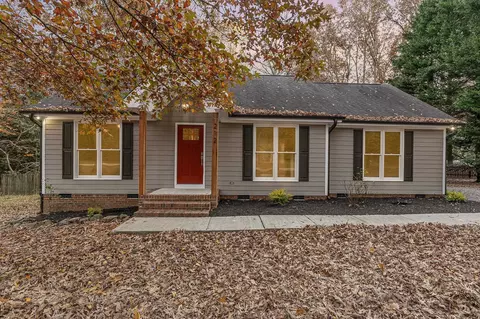 212 Deep Pool Ct, Benson, NC 27504 photo 1