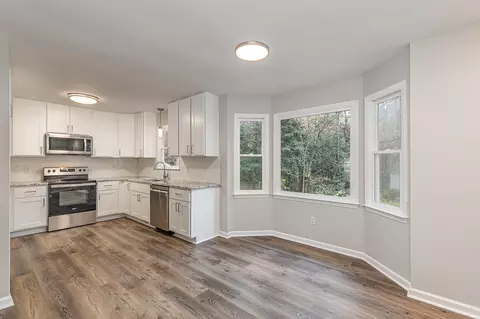 212 Deep Pool Ct, Benson, NC 27504 photo 6
