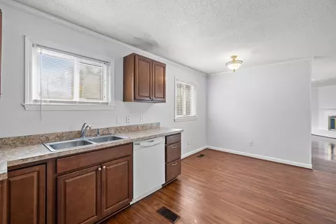 216 Smith Dr, Durham, NC 27712 photo 17