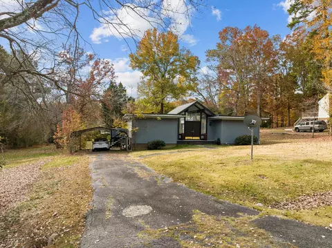 216 Smith Dr, Durham, NC 27712 photo 4