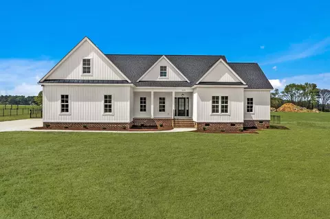 2212 Heartland Rd, Battleboro, NC 27809