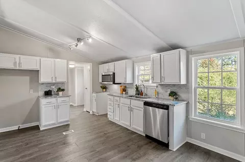 313 Smith Rd, Smithfield, NC 27577 photo 9