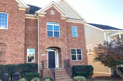 420 Oak Pine Dr, Apex, NC 27502