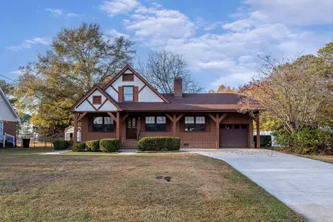 40 White Oak Dr, Smithfield, NC 27577