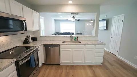 4305 Chimney Stone Rd, Durham, NC 27704 photo 4