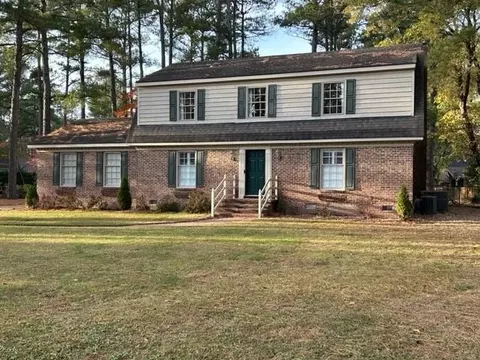 112 Essex Ct, Rocky Mount, NC 27803