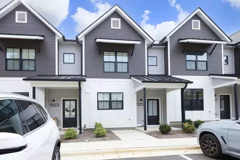 5615 Johnson Woods Ct, Raleigh, NC 27609