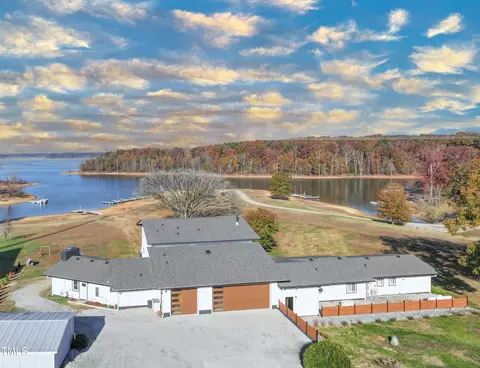 385 Jaber Rd, Clarksville, VA 23927