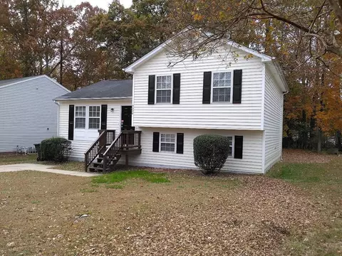 3220 Mango Dr, Raleigh, NC 27610 photo 2