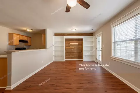 2923 Forrestal Dr, Durham, NC 27703 photo 3