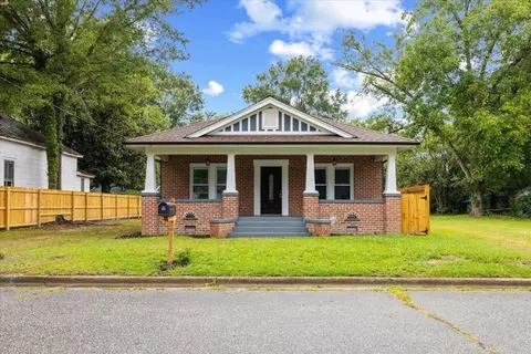 1118 Hargrove St, Rocky Mount, NC 27801