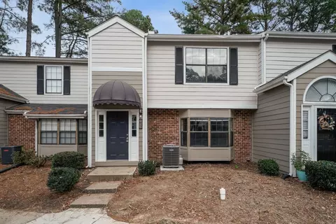7632 Falcon Rest Cir #7632, Raleigh, NC 27615