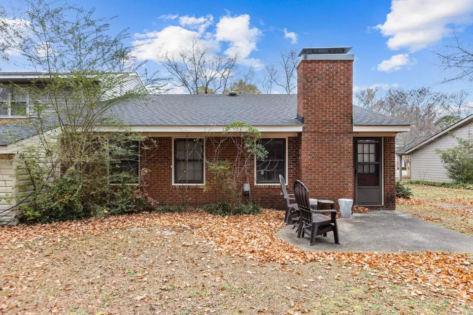 132 Rollingwood, Dunn, NC 28334 30 Photos Movoto