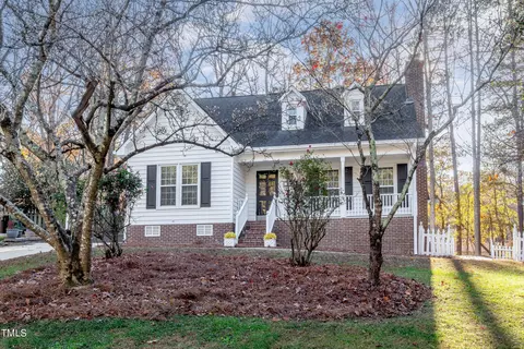 126 Gold Meadow Dr, Cary, NC 27513