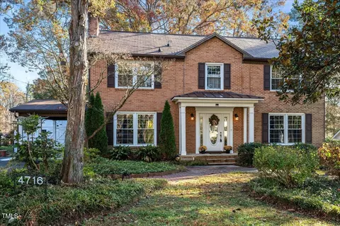 4716 Stonehill Dr, Raleigh, NC 27609