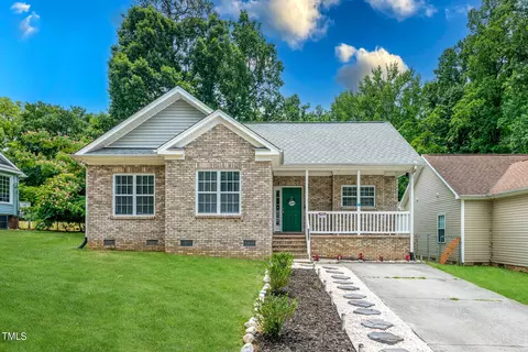 3719 West Ave, Greensboro, NC 27407