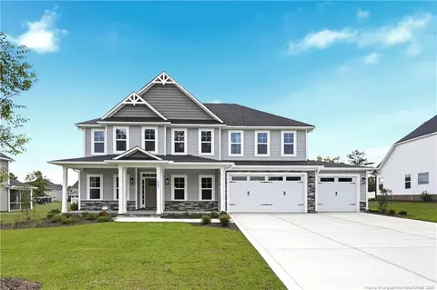 1931 Thomas Wood Dr, Fayetteville, NC 28306