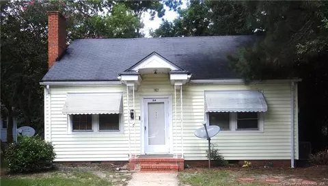 214 S Windsor Dr, Fayetteville, NC 28301