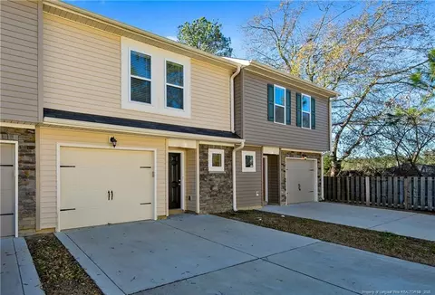 2622 Middle Branch Bnd, Fayetteville, NC 28304