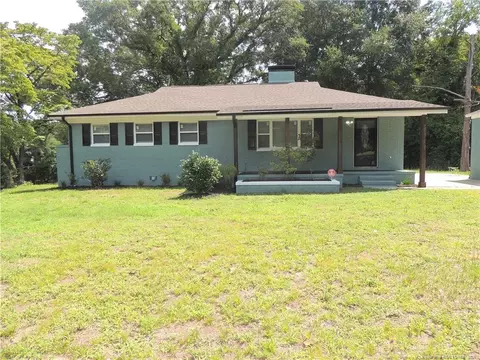 2025 Womble Dr, Fayetteville, NC 28306