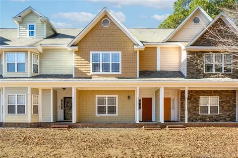 917 Cora Lee Dr, Fayetteville, NC 28303