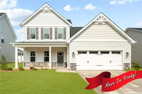 775 Union St, Raeford, NC 28376