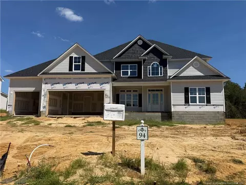 1959 Thomas Wood Dr, Fayetteville, NC 28306