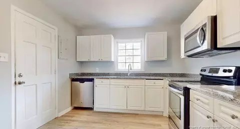 259 Maxie Loop, Spring Lake, NC 28390 photo 11