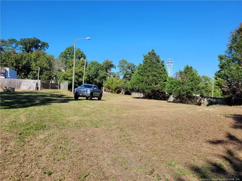 Bradford Avenue, Fayetteville, NC 28301