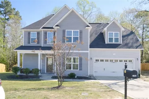 4615 Cedar Pass Dr, Hope Mills, NC 28348