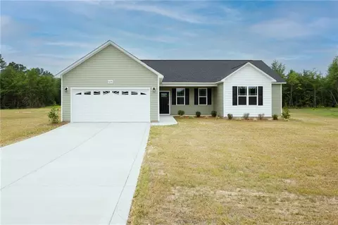 6070 Ari Ct, Fayetteville, NC 28312