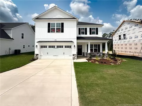 352 Brickendon Ln, Raeford, NC 28376