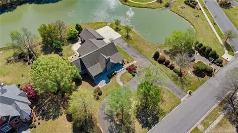 1302 Oakridge Blvd, Lumberton, NC 28358